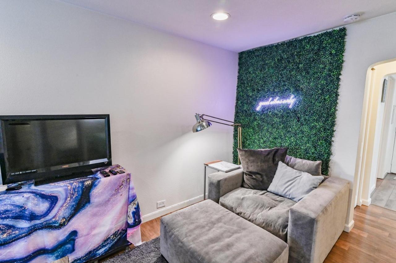 Апартаменты Cozy 2 Bdrm Apt - Easy Access Free Parking - Ac Unit Такома Экстерьер фото