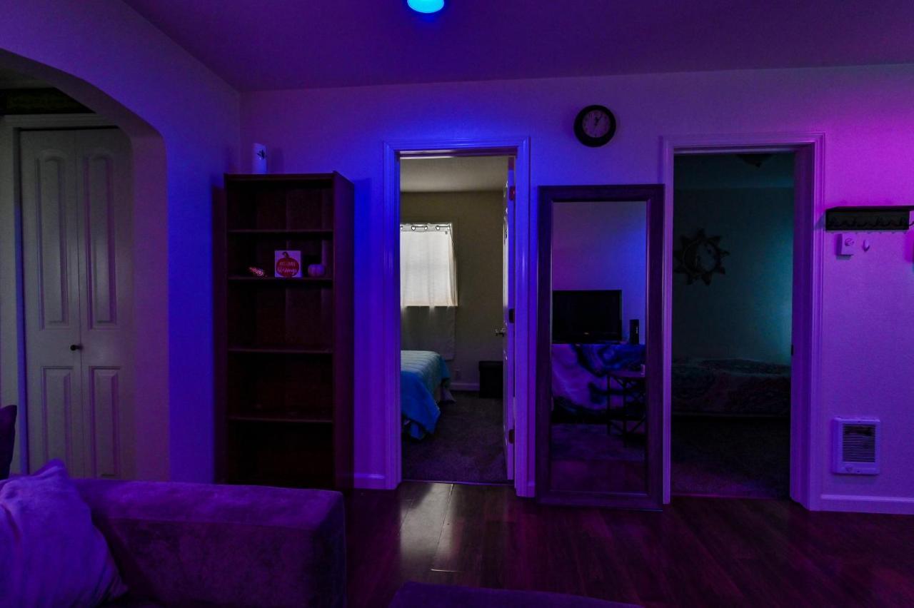 Апартаменты Cozy 2 Bdrm Apt - Easy Access Free Parking - Ac Unit Такома Экстерьер фото